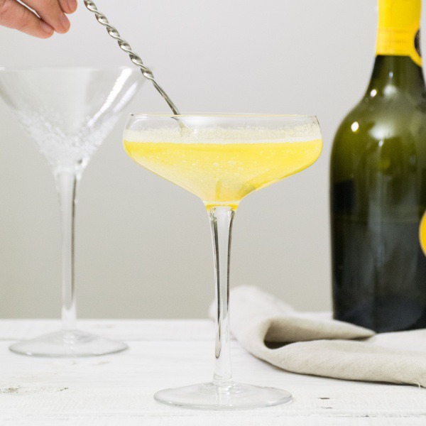 居家調酒DIY可以先測試好水果的酸度在加入烈酒