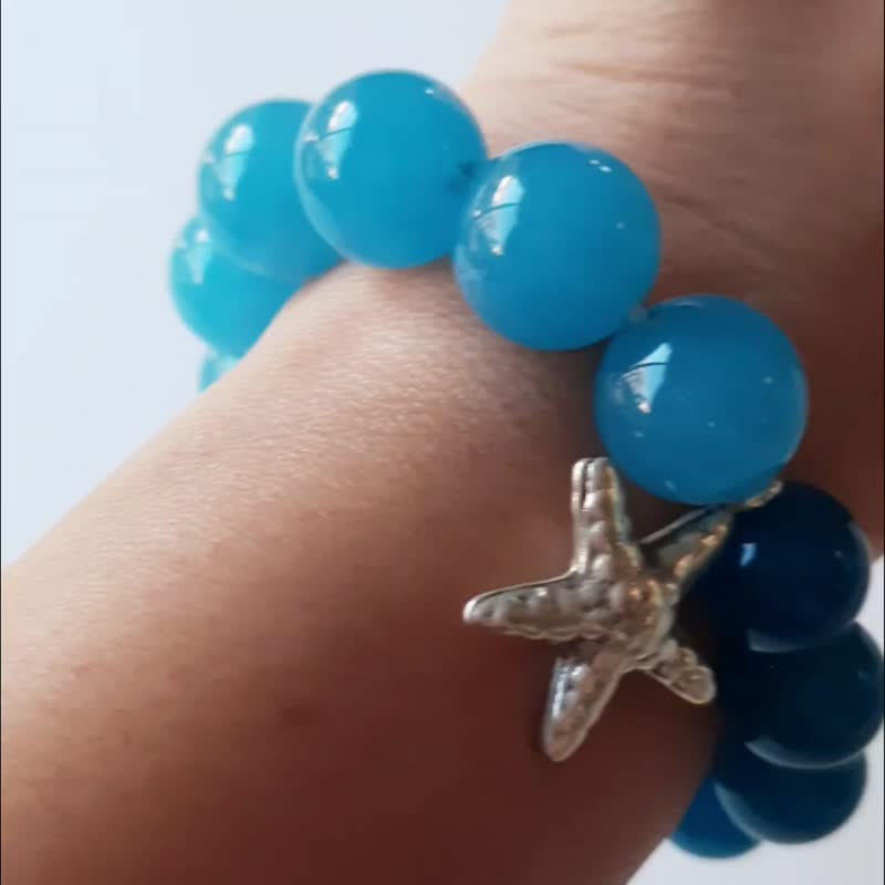 Two-tone ocean blue color stone bracelet with silver starfish charm. - Bracelets - Stone Blue