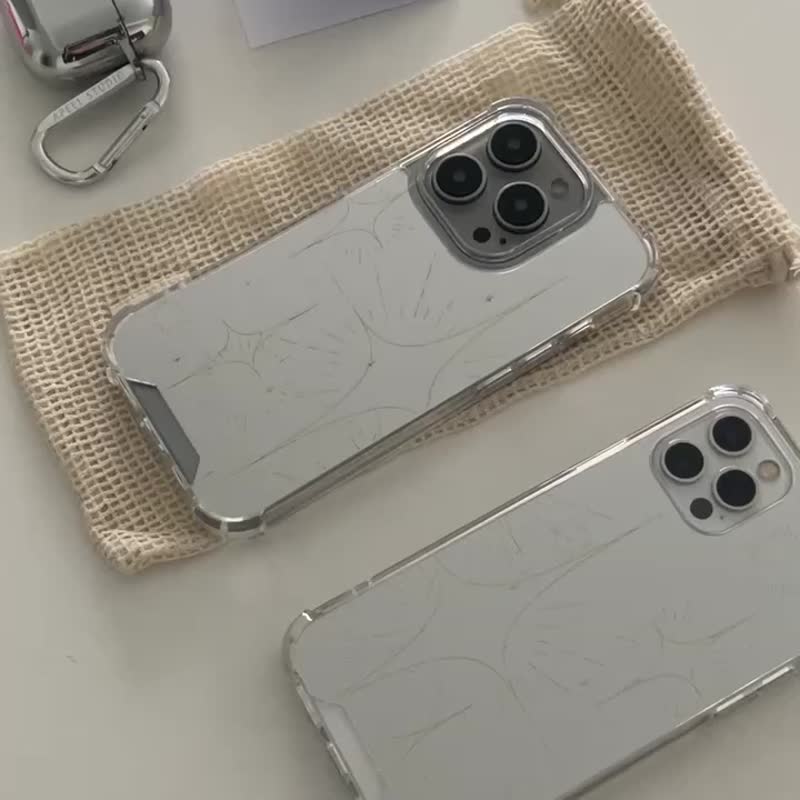 Shining Light iPhone Mirror Case - Phone Cases - Acrylic Silver