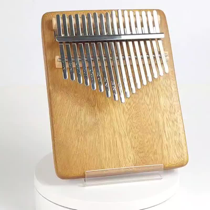 台灣牛樟拇指琴 / 17音拇指琴 / KALIMBA - 吉他/樂器 - 木頭 金色