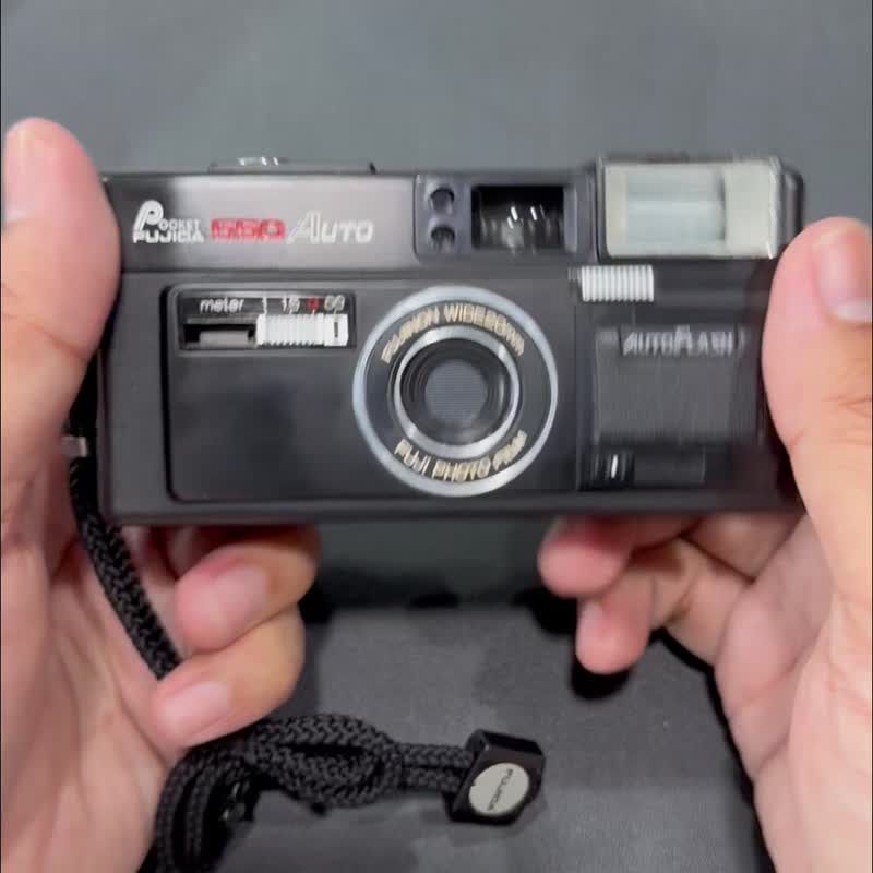 110 film Pocket Fujica 550 Auto Flash film camera film overall 85% new super - Cameras - Plastic Black