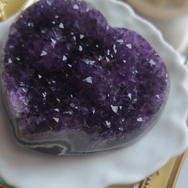 天然烏拉圭心型紫水晶簇|有兩顆紫晶花花|高質消磁能量擺設 - 裝飾/擺設  - 水晶 紫色