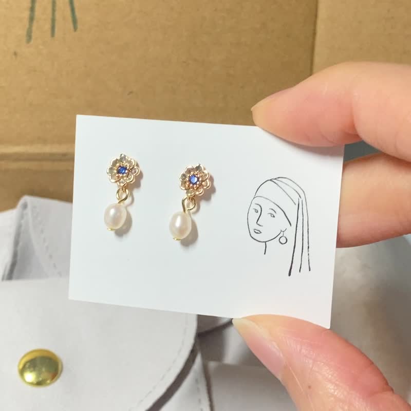 Mysterious Blue Flower Freshwater pearl earrings - Earrings & Clip-ons - Pearl Blue
