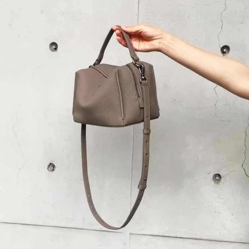 Mini Valley Cube Shoulder Bag-Amphora/leather bag/shoulder bag/handbag - Messenger Bags & Sling Bags - Genuine Leather Khaki