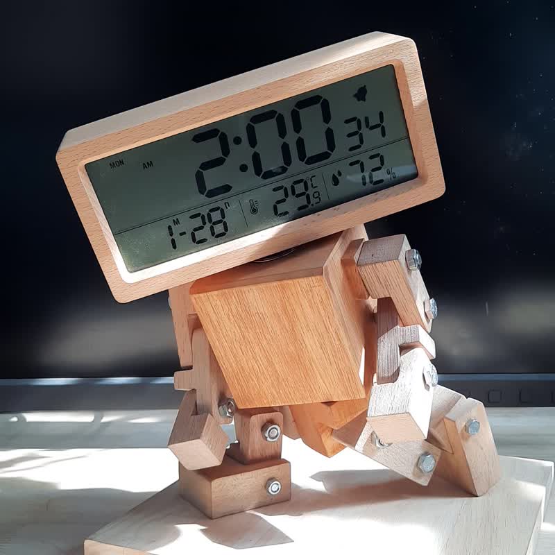 Digital clock wooden robot (included the digital clock and base) - 時鐘/鬧鐘 - 木頭 卡其色