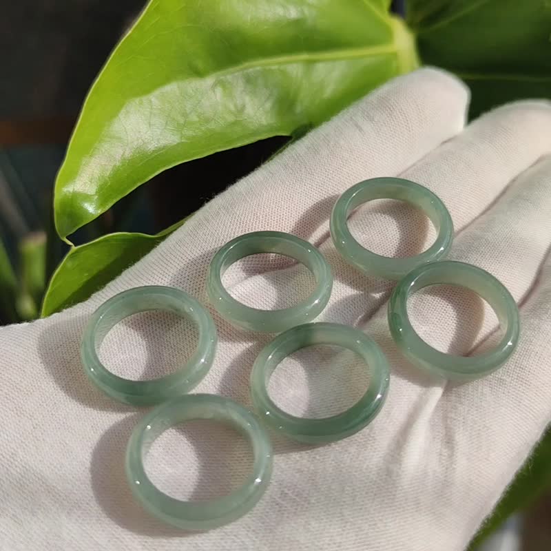 Natural Burmese jade ring goods A - General Rings - Gemstone 