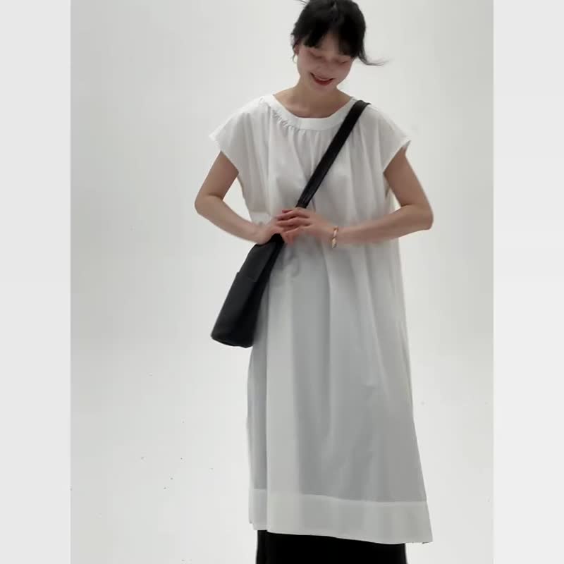黑色/白色 日系甜美寬鬆洋裝 簡約休閒圓領連衣裙 夏季長裙 均碼 - 洋裝/連身裙 - 棉．麻 白色