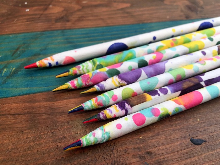 Multicolor paper rolled colored pencil