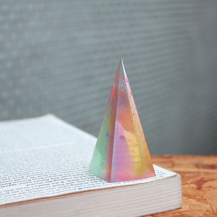 Iridescent Resin Pyramid Decor