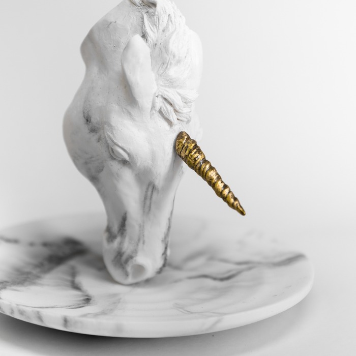 Sculpted Marble Unicorn Drinking Water Ring Dish