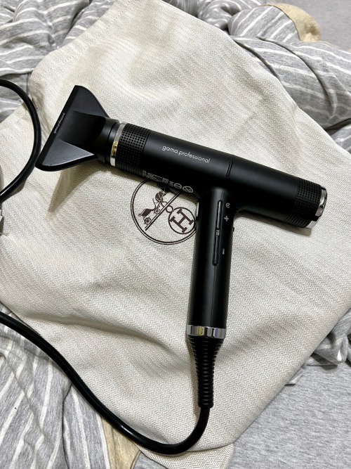 ❤ハイクオリティでプロフェッショナルなヘアサロン仕様♪❤プロ用ヘアドライヤー ❤ハイクオリティでプロフェッショナルなヘアサロン仕様♪❤プロ