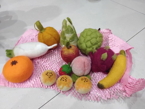 羊毛は羊山羊毛フェルトの野菜や果物から採れます、バナナ