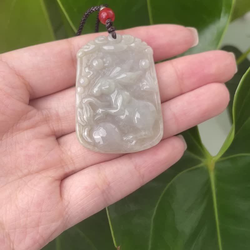 Natural Burmese Jadeite Pendant Necklace Product A - สร้อยคอ - หยก สีเขียว