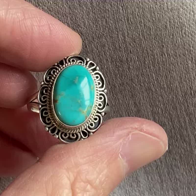 Natural Turquoise Ring Nepal Handmade 925 Sterling Silver - แหวนทั่วไป - หยก สีเขียว