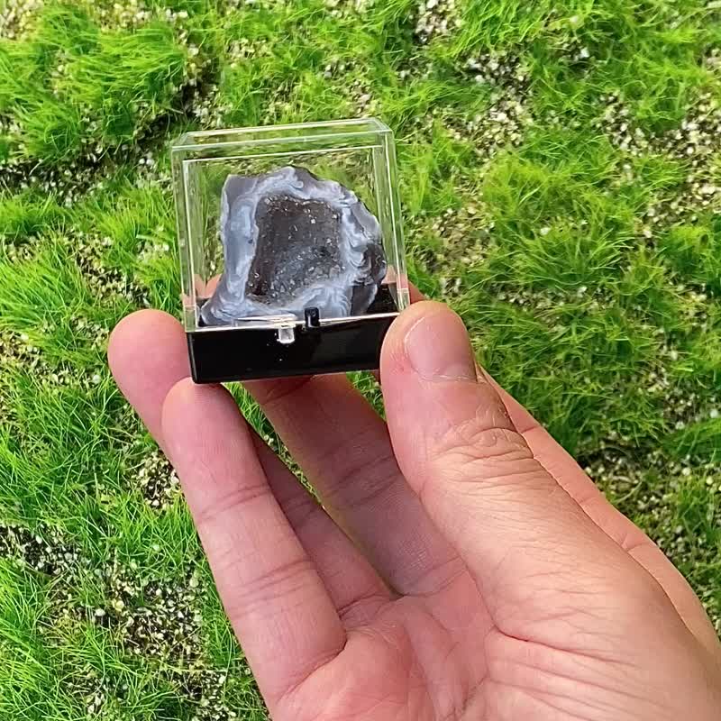 小さなエネルギー鉱石の装飾 - キュートで繊細なミニ瑪瑙の小さなジオードの宝庫エネルギーヒーリング - その他 - クリスタル 多色