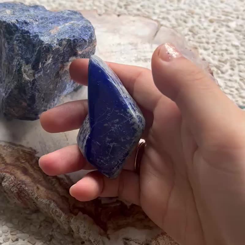 ㄅㄆㄇㄈ水晶寶寶工作室 - 青金石原礦 - 擺飾/家飾品 - 半寶石 藍色