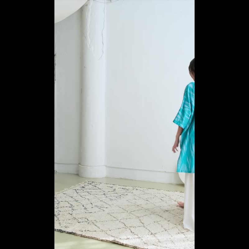 OMAKE 寬版大口袋上衣 / Ikat 天藍 - 女上衣/長袖上衣 - 棉．麻 藍色