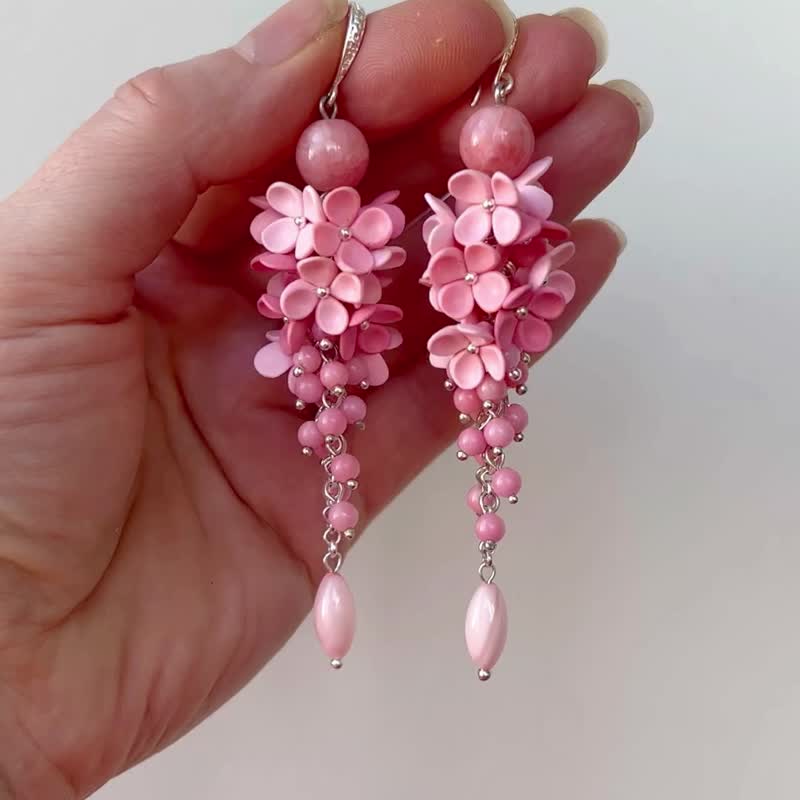 Floral Earrings Dangle Earrings With Flowers Polymer Clay Jewelry Coral Earrings - 耳環/耳夾/耳骨夾 - 黏土 粉紅色