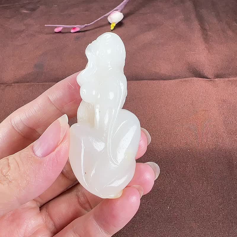 天然新疆和田玉羊脂玉籽料美女玉貴人吊墜玉質細膩溫潤色澤柔潤 - 吊飾/掛飾 - 玉石 