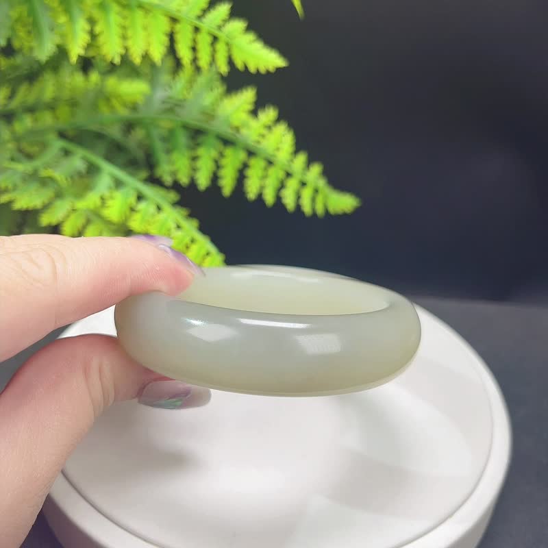 和田玉手鐲 58MM 老料漸變藕粉 玉手環 附證書 厚實飽滿 油潤細膩 - 手鍊/手環 - 玉石 