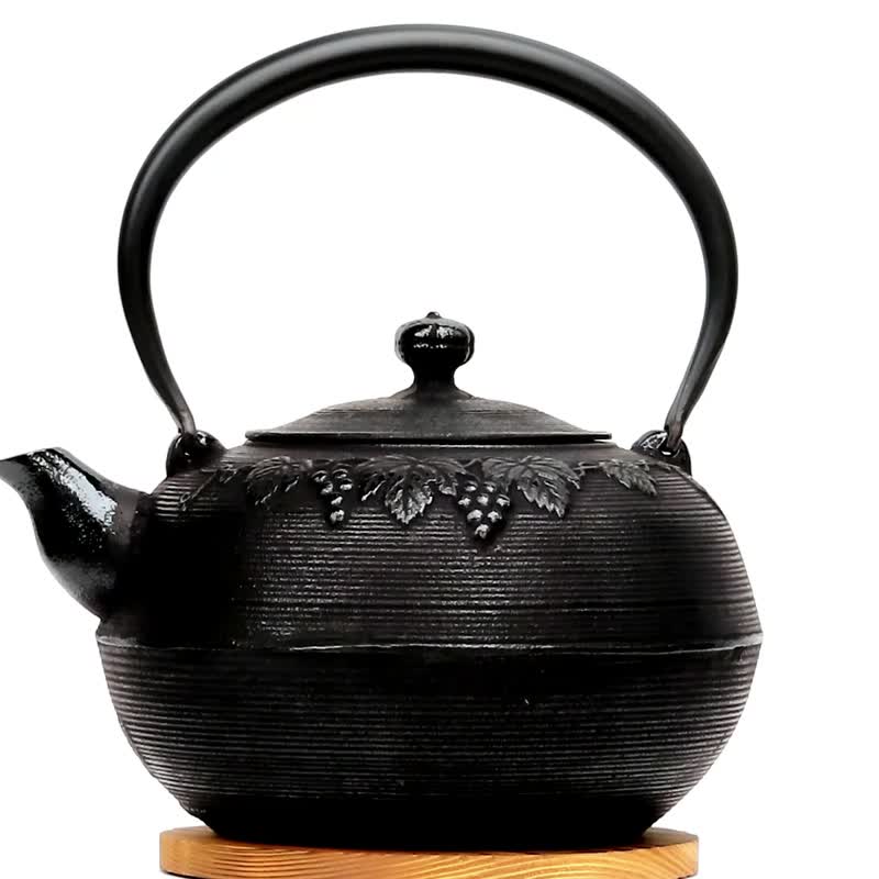 及春 南部鐵器 鐵瓶 鐵壺 葡萄2L IH對應 日本製 - 茶壺/茶杯/茶具 - 其他金屬 黑色