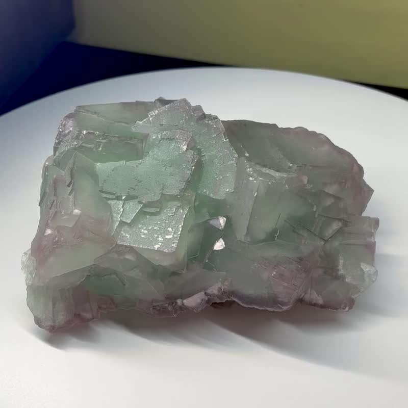 Green Fluorite Stone Spiritual Crystal Heart Chakra Purification one of a kind - Items for Display - Crystal Green