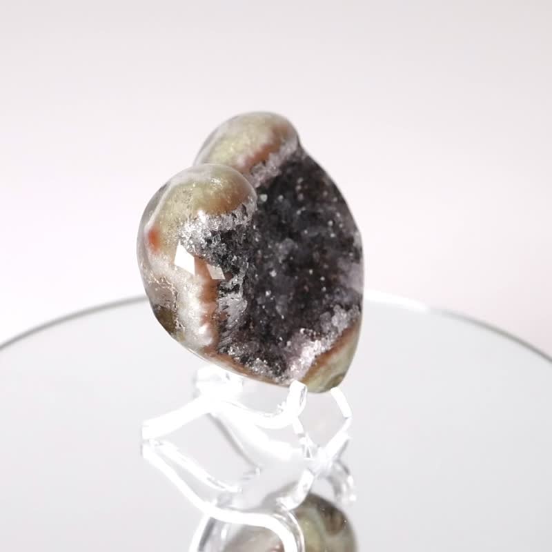 Vision Love Crystal 310106 Special secondary crystallization energy is stronger and brings good luck - Items for Display - Crystal Purple