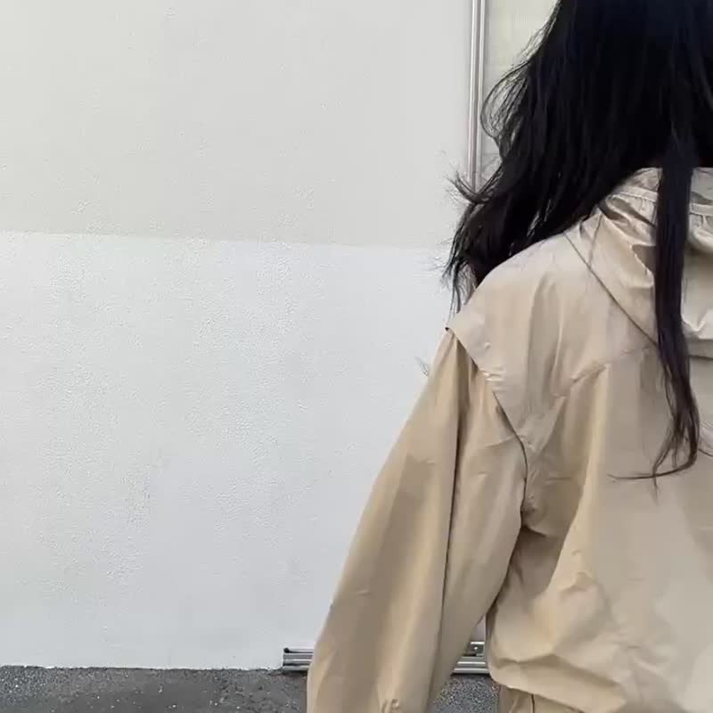 麥芽褐色 弧形拼接片彈力內襯短褲 合身女運動短褲 - 女短褲/五分褲 - 尼龍 卡其色