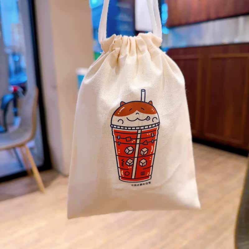 Thai milk tea の daily canvas drawstring bag hand-printed Drawstring bag - กระเป๋าเครื่องสำอาง - ผ้าฝ้าย/ผ้าลินิน สีแดง