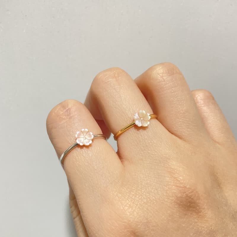 【拾香】天然迷你貝殼貝母花戒指 全925純銀開口戒指 (金/銀) - 戒指 - 純銀 白色
