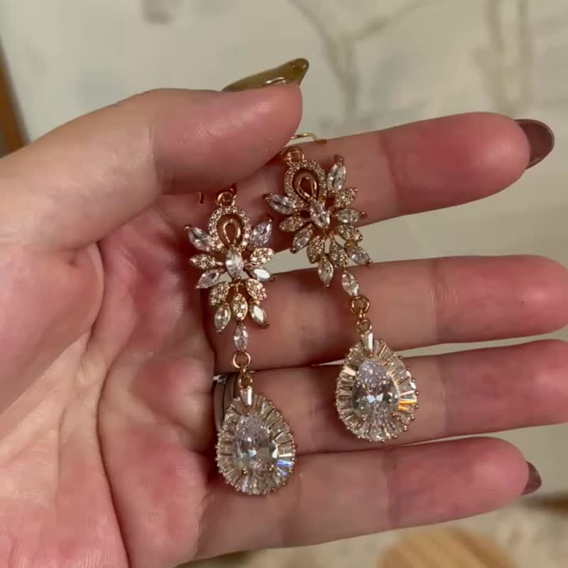 花嫁姿　結婚式　ピアス　イヤリング　ゴールドフィルド　ジルコニア　パーティー　ドレス　ギフト - 耳環/耳夾/耳骨夾 - 其他金屬 金色