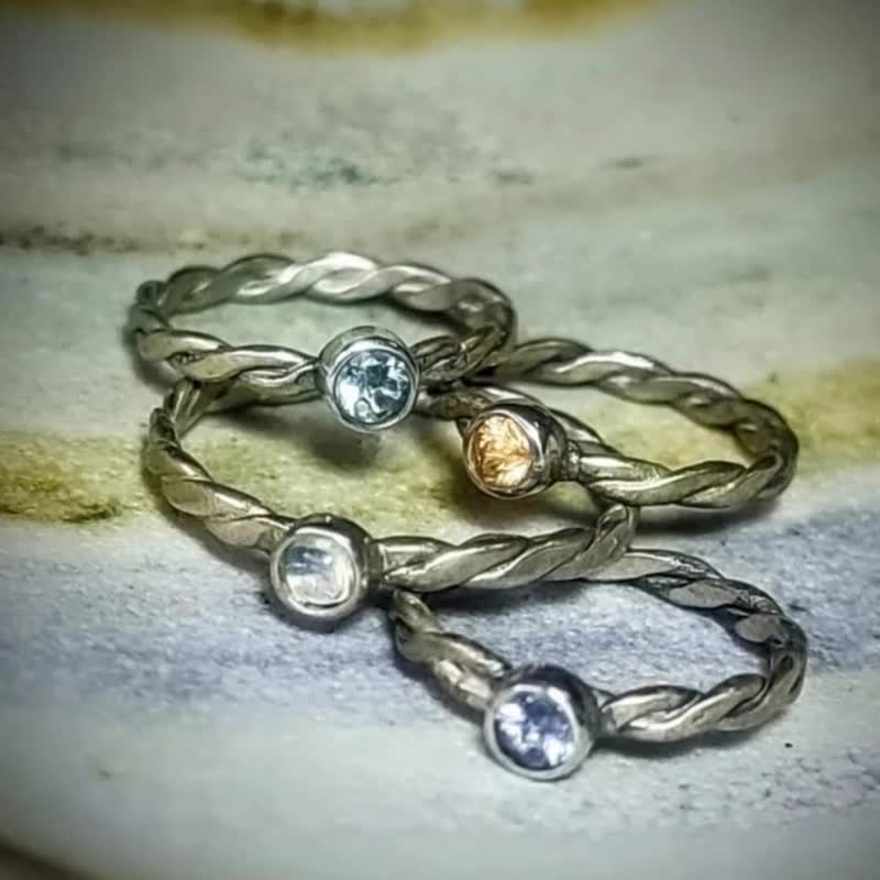 【Captain Flint手作銀飾】繾綣星選 天然彩色寶石 純銀麻花戒指 - 戒指 - 寶石 