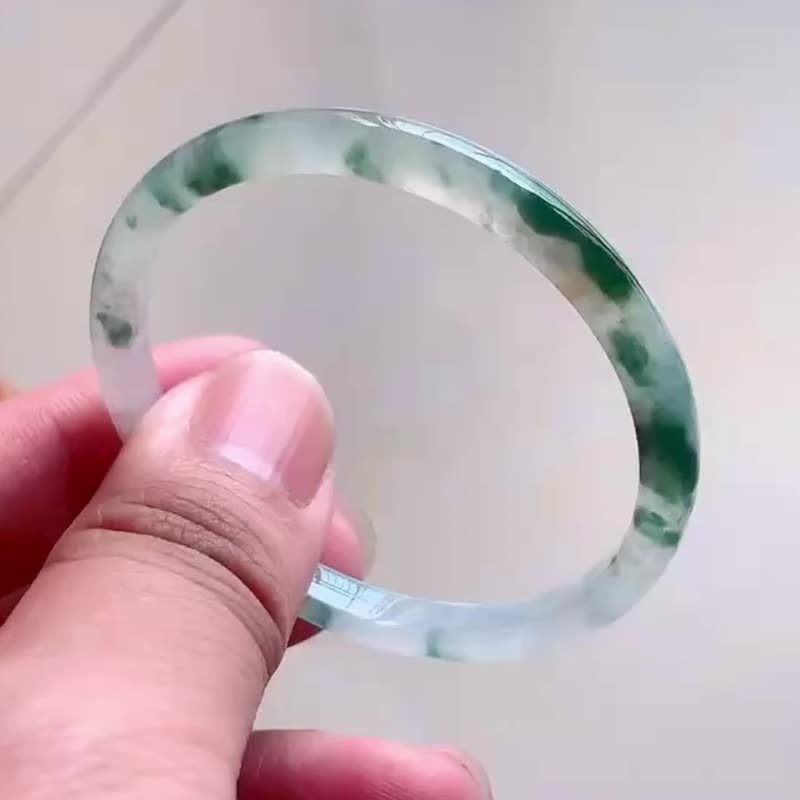 冰種玉鐲 天然翡翠玉鐲 A玉 手鐲 • 高冰種飄花翡翠福鐲 - 手鍊/手環 - 玉石 綠色