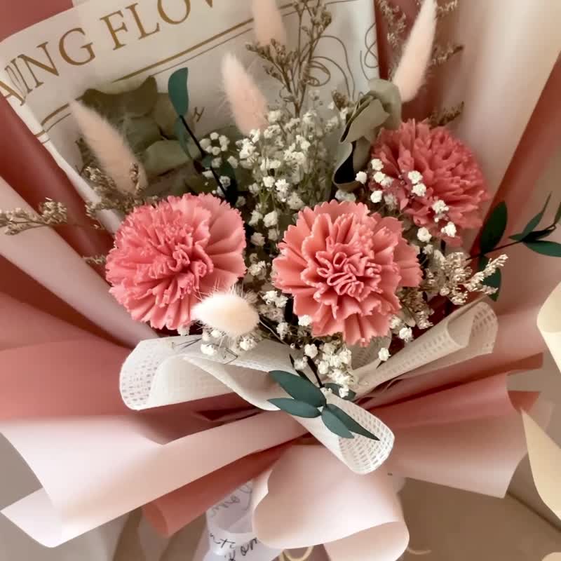 [Mother's Day Bouquet] Light and luxurious carnation diffused bouquet Mother's Day gift dry bouquet - Dried Flowers & Bouquets - Plants & Flowers 