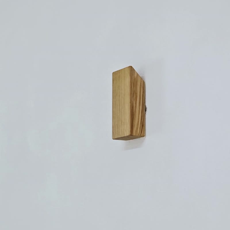 新品。壁掛けオーガナイザー。薄型コートハンガー オーク - その他の家具 - 木製 