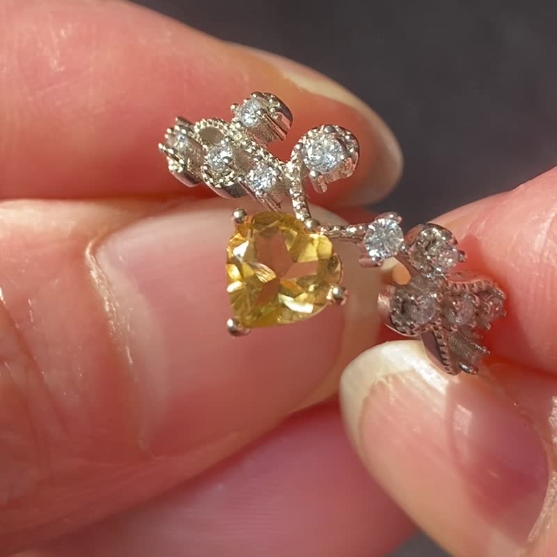 Brazilian Violence Citrine Vine Shape Ring - แหวนทั่วไป - คริสตัล สีเหลือง