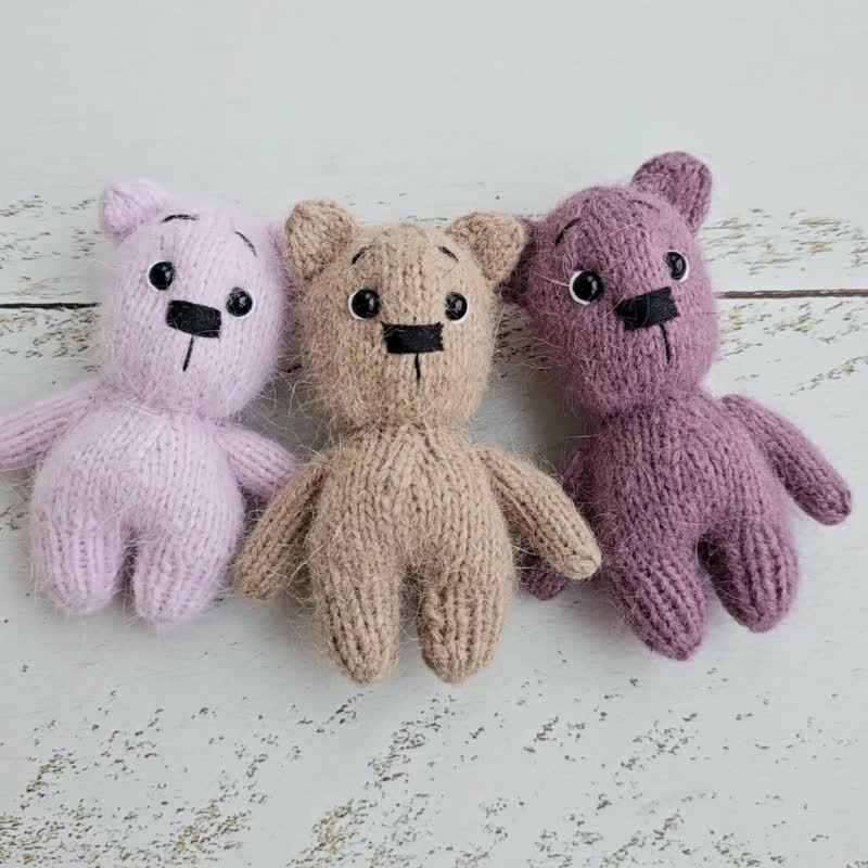 Knitted stuffed Bear / Tiny stuffed toy - 玩偶/公仔 - 羊毛 多色