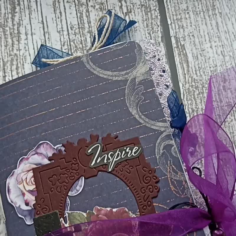 Flowers junk journal handmade Dark garden junk book insire 1 signature blue - สมุดบันทึก/สมุดปฏิทิน - กระดาษ สีน้ำเงิน