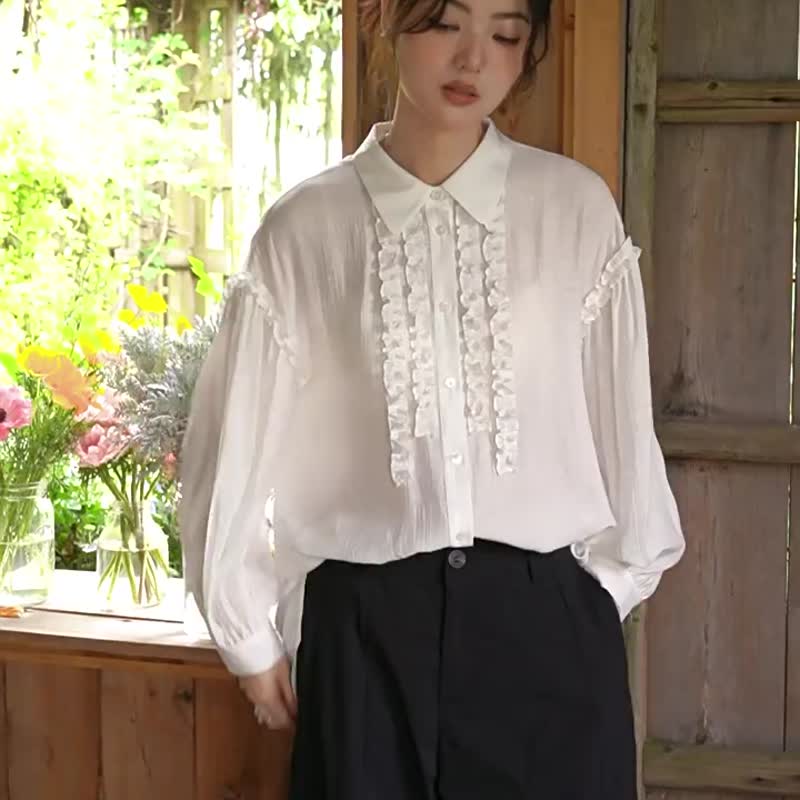 Cloud White Relaxing Summer Cotton Numb Ear Pleated Shirt Lapel Relaxed Lazy Casual Shirt - เสื้อเชิ้ตผู้หญิง - ผ้าฝ้าย/ผ้าลินิน ขาว