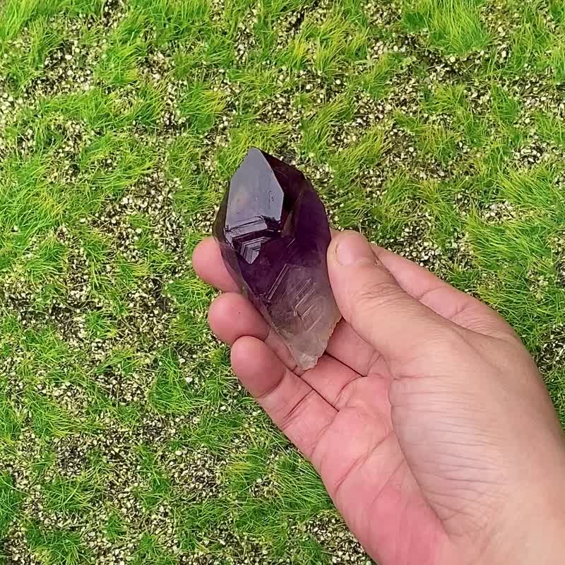 彩紅紫晶骨幹權杖水晶 冥想 療癒 避邪化煞 吸收負能量 快速出貨 - 擺飾/家飾品 - 水晶 紫色