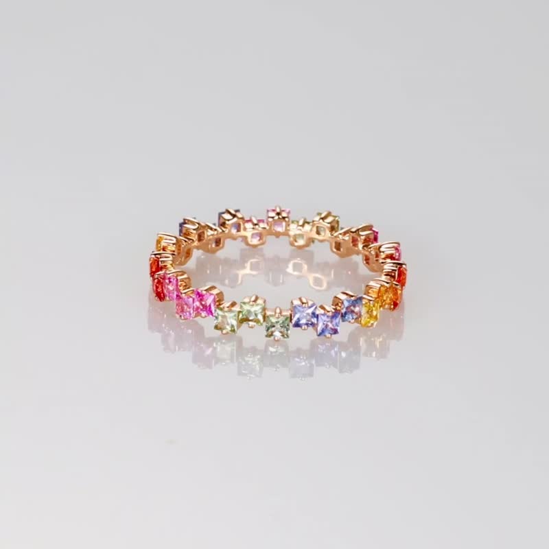 Rainbow galaxy Color Sapphire 1.4ct Princess Ring in 18k Gold - General Rings - Gemstone Multicolor