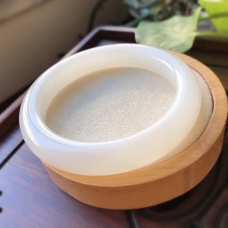 收藏級 天然羊脂白玉手鐲 圈口58.5mm 老坑一級白 油潤 柔和 - 手鍊/手環 - 玉石 