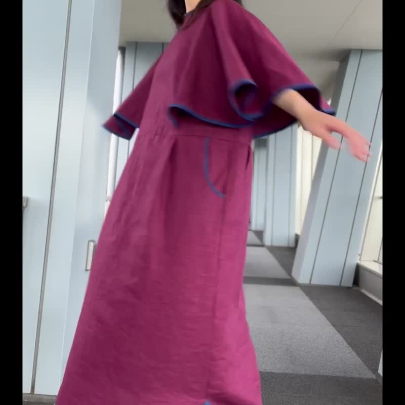 希少なボルドーカラー 大きめフリルとゆったりシルエット 大人かわい 秋のリネンワンピース - 連身裙 - 棉．麻 紫色