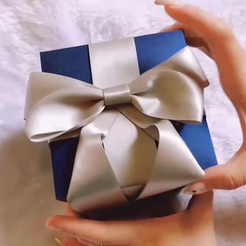 Classic customized gift box [Take you on a trip]│Planes│Memories│Birthdays│Friends - กล่องของขวัญ - กระดาษ สีน้ำเงิน