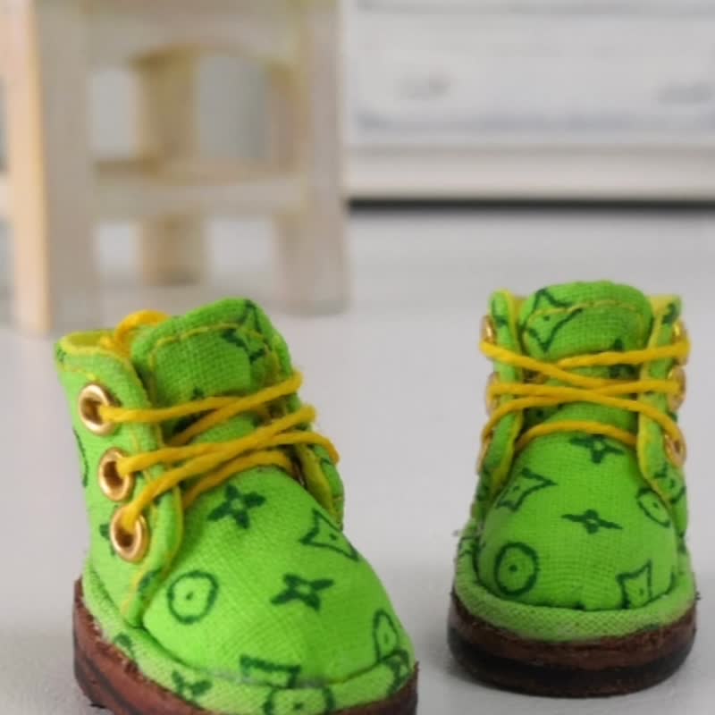 Shoes handmade Blythe doll. Green boots lace up for Blythe dolls. Clothes Blythe - 公仔/玩偶 - 棉．麻 