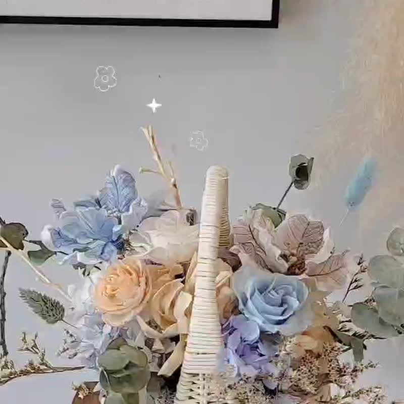 海藏設計│甦醒。清新藍永生花花藍 開幕 祝賀花禮 - 乾燥花/永生花 - 植物．花 藍色