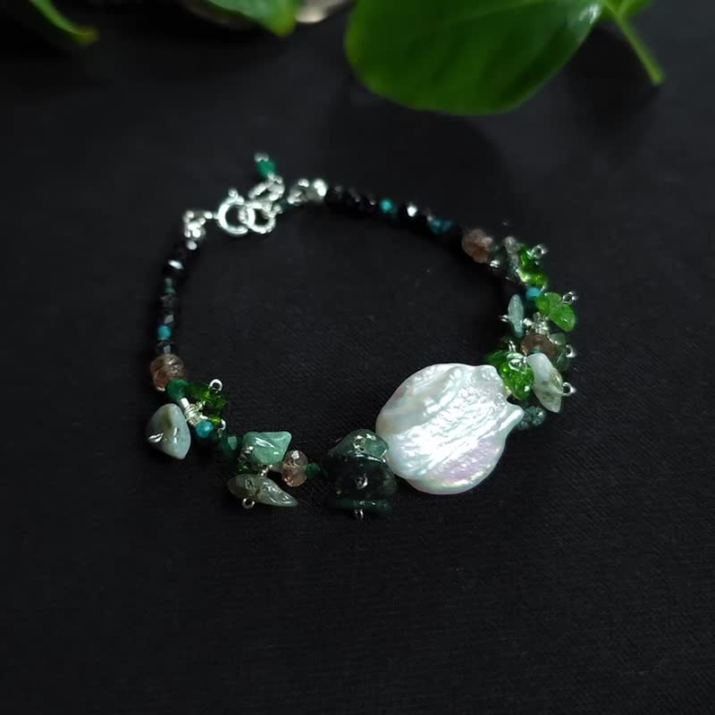 Moon Forest - Baroque Pearl Silver Gemstone Bracelet Moss Agate Chrysocolla - 手鍊/手環 - 純銀 綠色