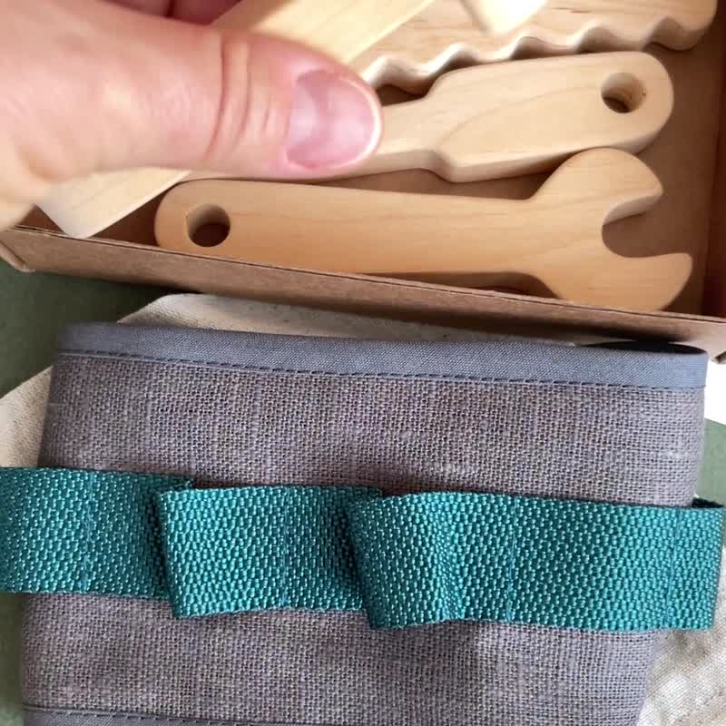 Wooden tools toys figurines for baby - 寶寶/兒童玩具/玩偶 - 木頭 透明