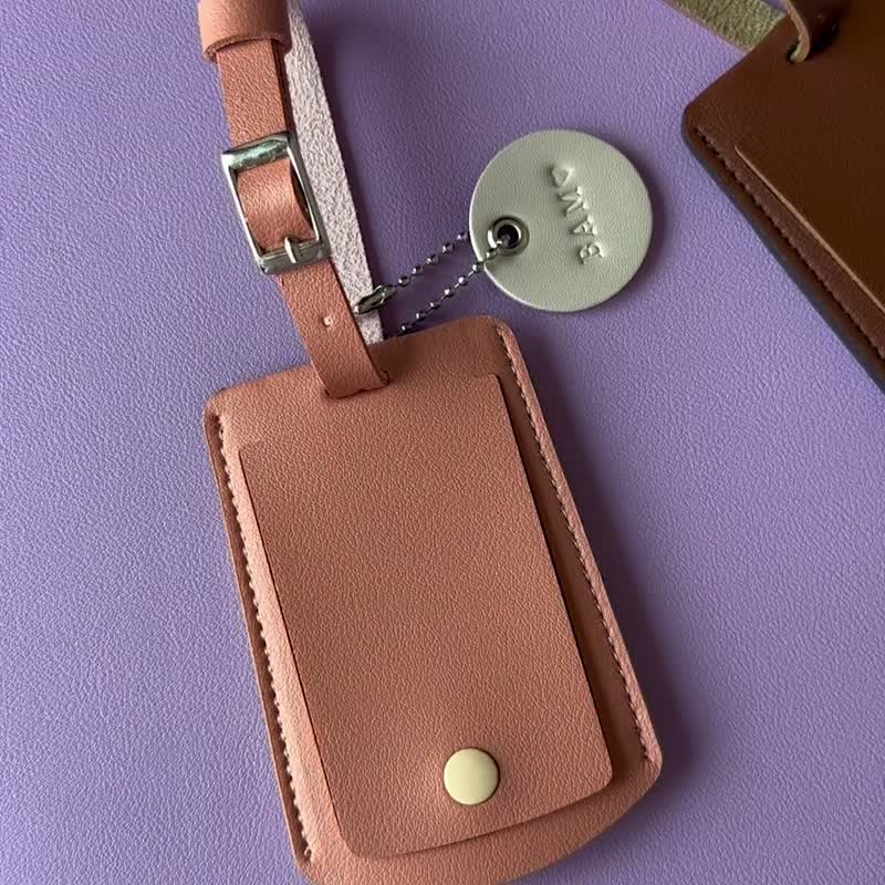 HILMYNA Twelve Luggage tag DAY Tone ป้ายห้อยกระเป๋าเดินทาง - กระเป๋าเดินทาง/ผ้าคลุม - หนังเทียม หลากหลายสี