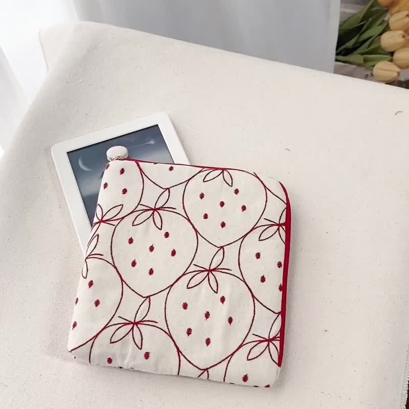 L-shaped opening kobo e-book protective cover customized size embroidered strawberry soft waterproof light fall - Tablet & Laptop Cases - Cotton & Hemp Red